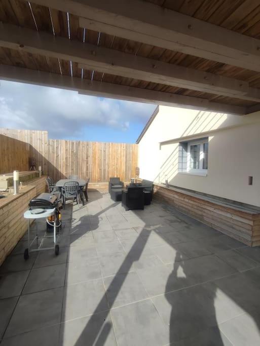 Appartement 100M2, Independant Dans Notre Maison Garennes-sur-Eure المظهر الخارجي الصورة