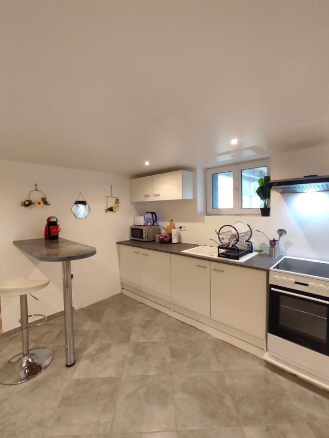 Appartement 100M2, Independant Dans Notre Maison Garennes-sur-Eure المظهر الخارجي الصورة