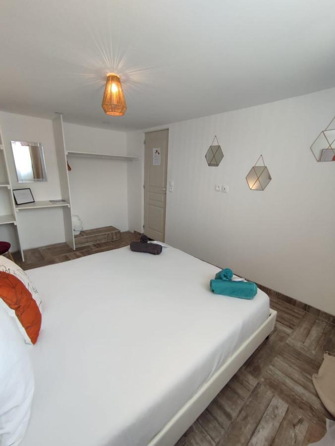 Appartement 100M2, Independant Dans Notre Maison Garennes-sur-Eure المظهر الخارجي الصورة