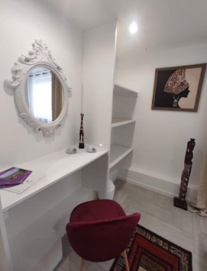 Appartement 100M2, Independant Dans Notre Maison Garennes-sur-Eure المظهر الخارجي الصورة