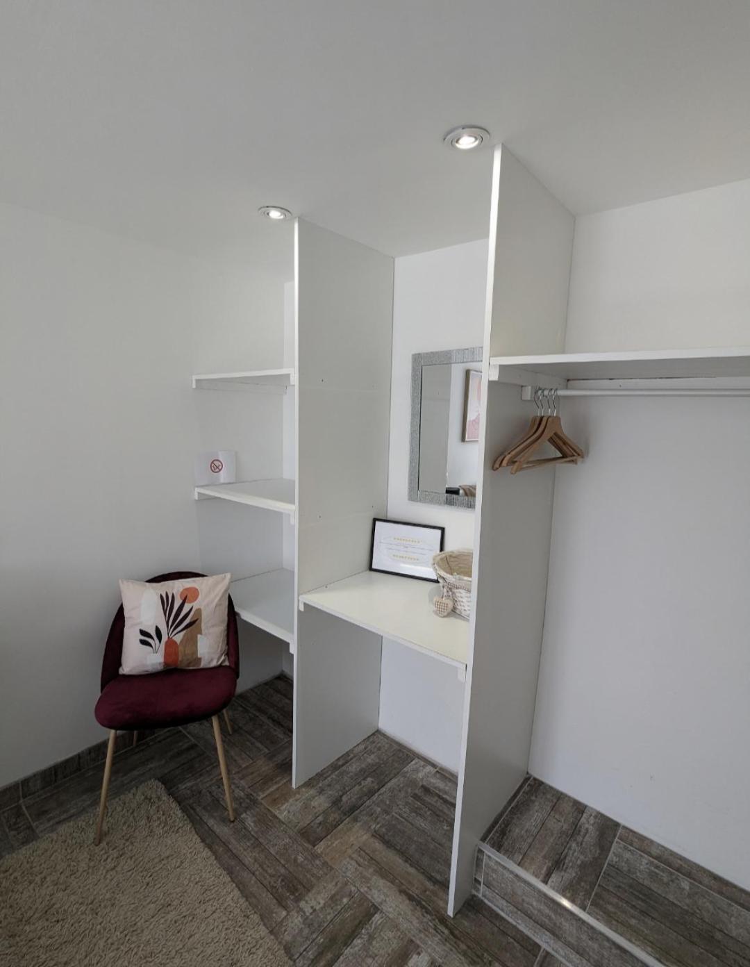 Appartement 100M2, Independant Dans Notre Maison Garennes-sur-Eure المظهر الخارجي الصورة